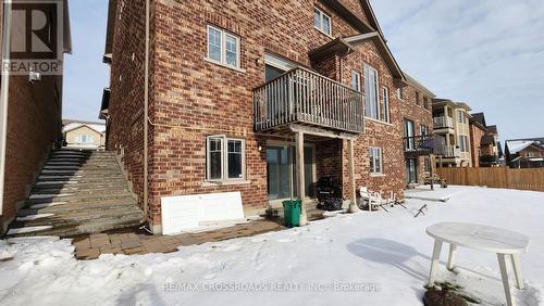 Bsmt - 215 Symington Avenue, Oshawa, ON - Outdoor