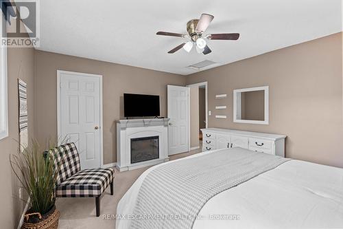 214 Rawdon Street, Brantford, ON - Indoor Photo Showing Bedroom