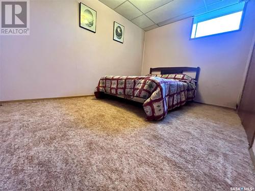 183 5Th Avenue W, Central Butte, SK - Indoor Photo Showing Bedroom