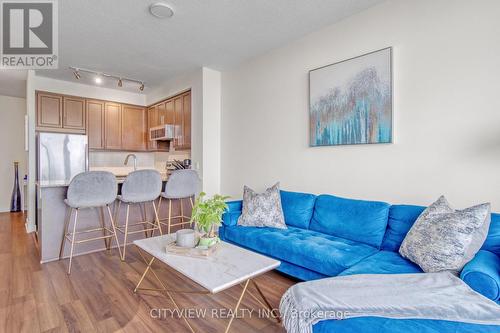 3501 - 3975 Grand Park Drive, Mississauga, ON - Indoor Photo Showing Living Room