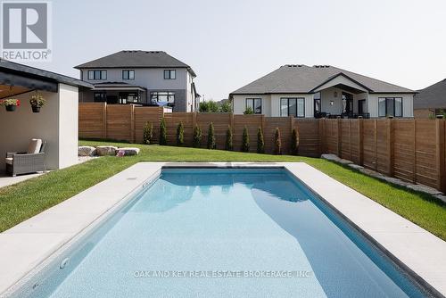 62 Crestview Drive, Middlesex Centre (Komoka), ON - Outdoor With In Ground Pool