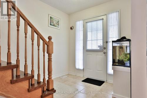 86 Gas Lamp Lane, Markham, ON - Indoor Photo Showing Other Room