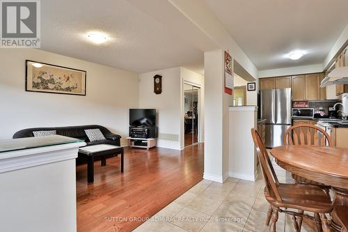 86 Gas Lamp Lane, Markham, ON - Indoor