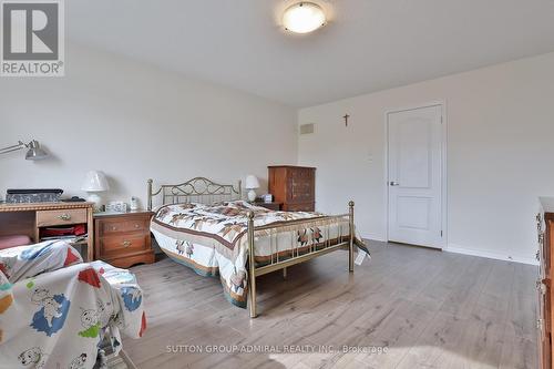 86 Gas Lamp Lane, Markham, ON - Indoor Photo Showing Bedroom