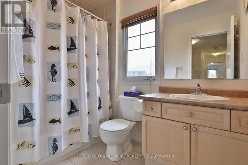 86 Gas Lamp Lane, Markham, ON - Indoor Photo Showing Bathroom