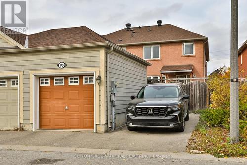 86 Gas Lamp Lane, Markham, ON - Outdoor With Exterior