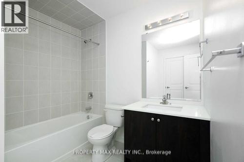 13 Engel Street, Vaughan, ON - Indoor Photo Showing Bathroom