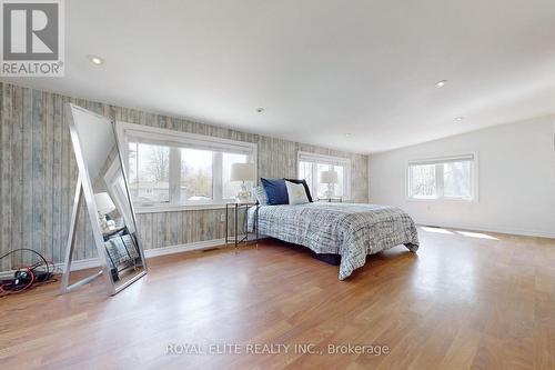 3965 Hilltop Road, Ramara, ON - Indoor Photo Showing Bedroom