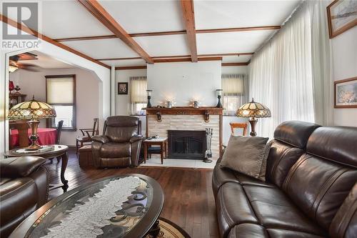 470 Dibble Street W, Prescott, ON - Indoor Photo Showing Living Room With Fireplace