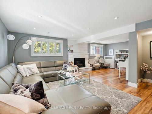 440 Mount Albion Rd, Hamilton, ON - Indoor Photo Showing Living Room With Fireplace