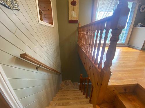 Staircase - 10 Rue Gagné, Saint-Hubert-De-Rivière-Du-Loup, QC - Indoor Photo Showing Other Room