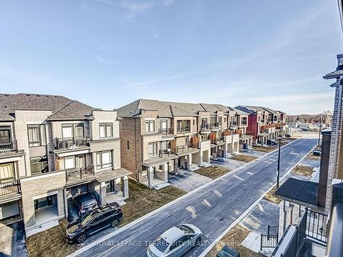 10 Cunliffe Lane W, Ajax, ON - Outdoor With Balcony