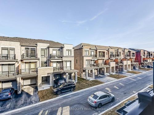 10 Cunliffe Lane W, Ajax, ON - Outdoor With Balcony