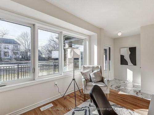 10 Cunliffe Lane W, Ajax, ON - Indoor