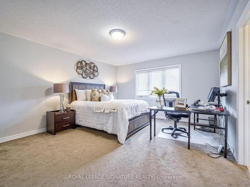 23 Barli Cres, Vaughan, ON - Indoor Photo Showing Bedroom