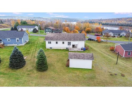 4 Walton Crt, Hartland, NB 