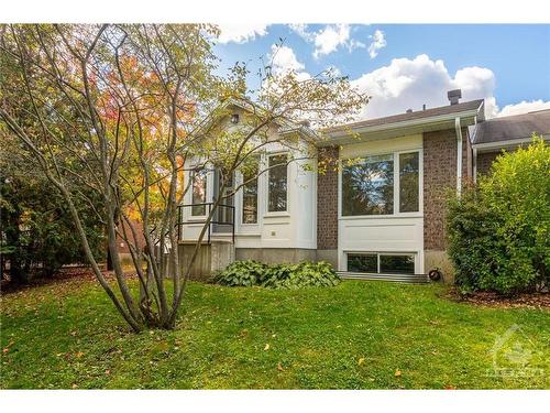 31 Pine Needles Court, Ottawa, ON 