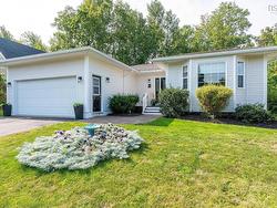 35 Dalhousie Avenue  Kentville, NS B4N 5E5