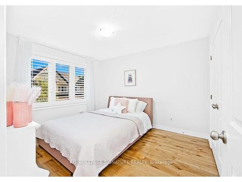 21-5056 New St, Burlington, ON - Indoor Photo Showing Bedroom