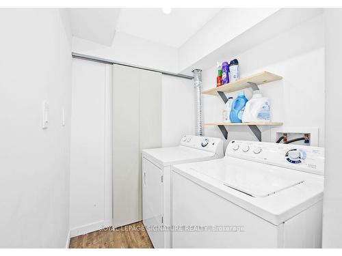 21-5056 New St, Burlington, ON - Indoor Photo Showing Laundry Room