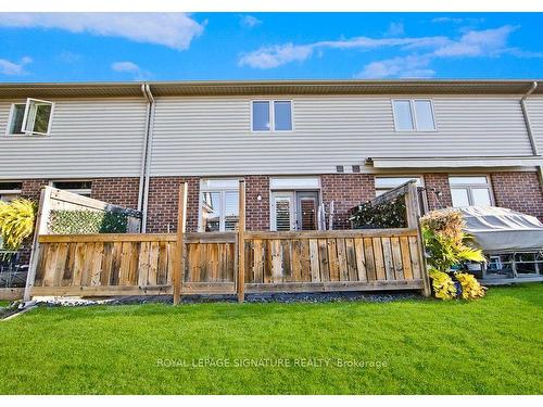 21-5056 New St, Burlington, ON - Outdoor