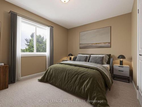 B-16 Prospect Ave, St. Catharines, ON - Indoor Photo Showing Bedroom