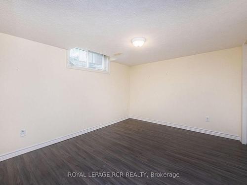 914 9Th Avenue Ae, Owen Sound, ON - Indoor Photo Showing Other Room