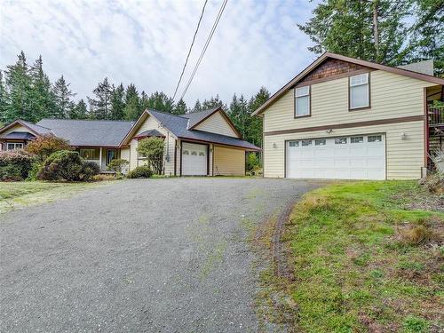 240 Pearson College Dr, Metchosin, BC 