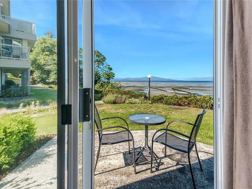 309-1165 Resort Dr, Parksville, BC - Outdoor With View