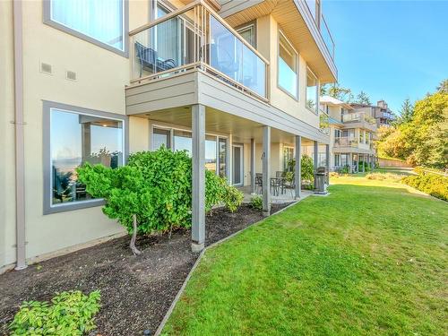 309-1165 Resort Dr, Parksville, BC - Outdoor With Deck Patio Veranda