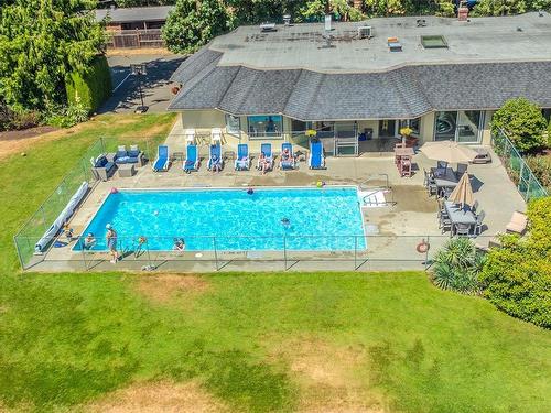 309-1165 Resort Dr, Parksville, BC - Outdoor With In Ground Pool