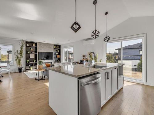 Kitchen - 3591 Rue Marie-Carrier, Lévis (Desjardins), QC - Indoor Photo Showing Kitchen With Upgraded Kitchen