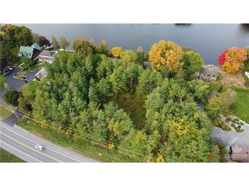 2620 River Road, Manotick, ON 