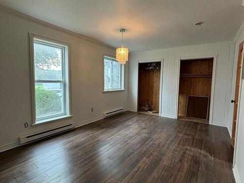 Master bedroom - 4-556 Rue De Bristol, Saint-Jean-Sur-Richelieu, QC - Indoor Photo Showing Other Room