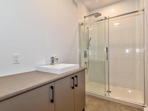 Bathroom - 8745 Rue De Touraine, Sorel-Tracy, QC 