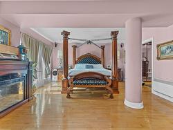 Master bedroom - 