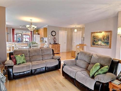 Salon - 294 Rue De La Lyre, L'Épiphanie, QC - Indoor Photo Showing Living Room