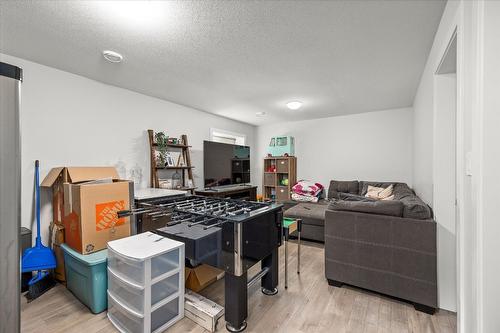 3737 Inverness Road, West Kelowna, BC - Indoor