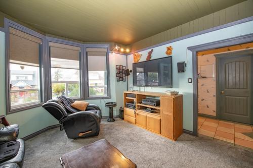 2901 26 Street, Vernon, BC - Indoor