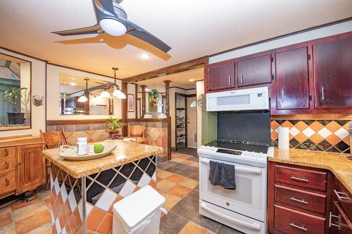 2901 26 Street, Vernon, BC - Indoor