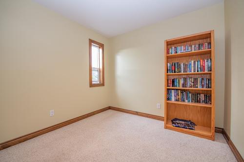 2901 26 Street, Vernon, BC - Indoor Photo Showing Other Room