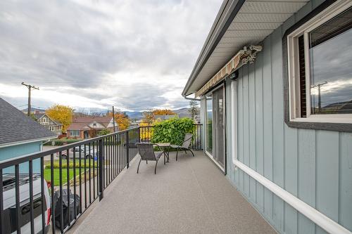 2901 26 Street, Vernon, BC - Outdoor With Exterior