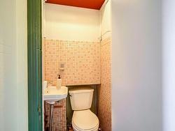 Powder room - 