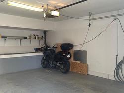 Garage - 