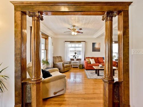 Salon - 82 Rue Johnson, Coaticook, QC - Indoor Photo Showing Living Room