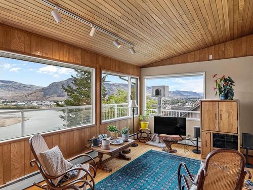 402 Strathcona Terrace, Kamloops, BC - Outdoor With Deck Patio Veranda With Exterior