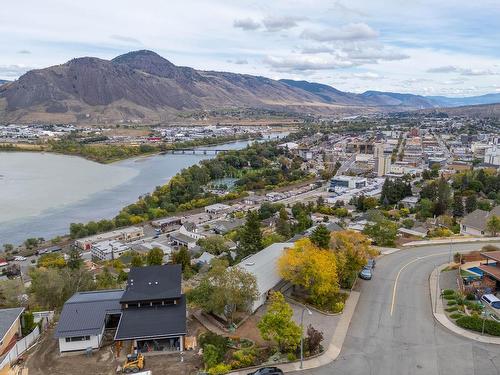 402 Strathcona Terrace, Kamloops, BC - Outdoor With View