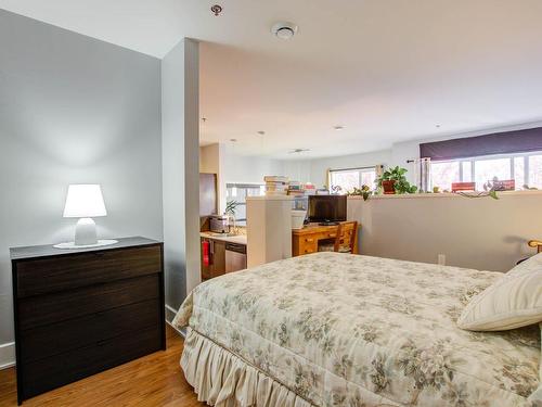 Master bedroom - 403-5905 Rue De La Tourbière, Longueuil (Saint-Hubert), QC - Indoor Photo Showing Bedroom