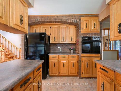 53 Glover Rd, Hamilton, ON - Indoor Photo Showing Kitchen