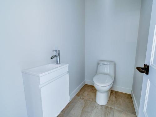 Powder room - 8726 Rue De Touraine, Sorel-Tracy, QC 